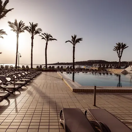 Hotel Qawra Palace &