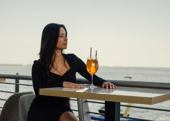 Qawra Palace & 4* 圣保罗湾城