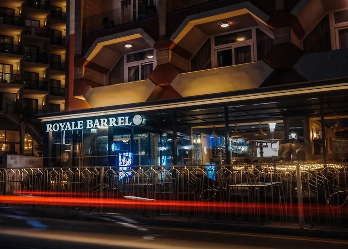 酒店 Qawra Palace & 4*