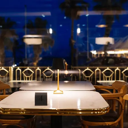 فندق Qawra Palace &