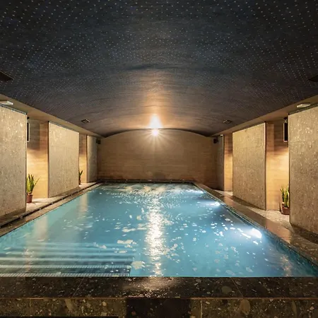 Qawra Palace & Hotell 4*