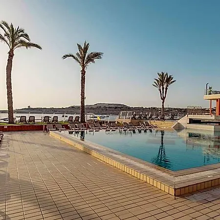 Qawra Palace & St. Paul's Bay