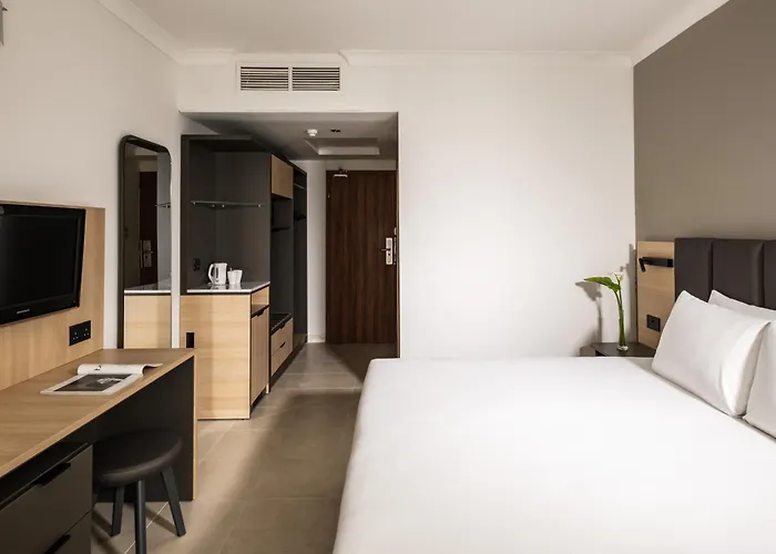 Hotel Qawra Palace & 4*