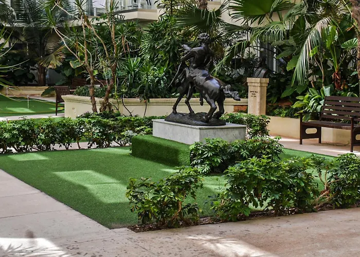 Qawra Palace & Hotel