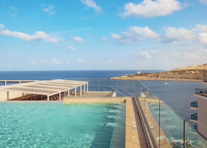 Qawra Palace & Hotel St. Paul's Bay