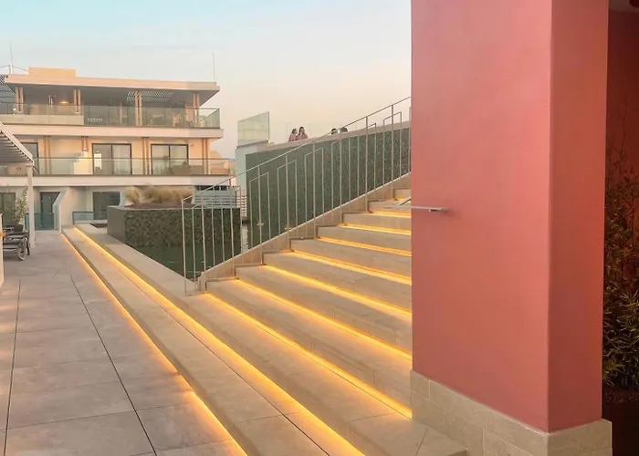 Qawra Palace & Hotel St. Paul's Bay