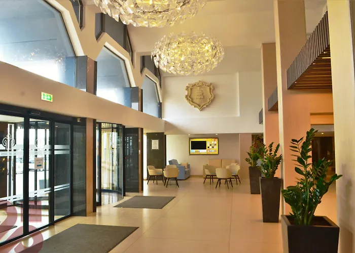 Hotel Qawra Palace &