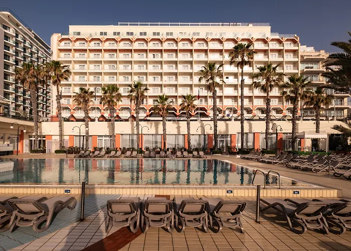 Hotel Qawra Palace &