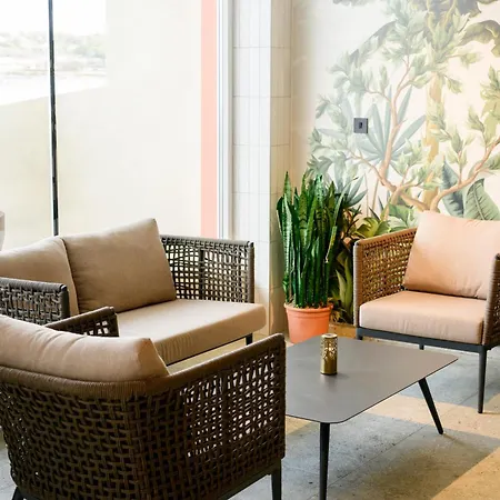 Qawra Palace & Hotel 4*