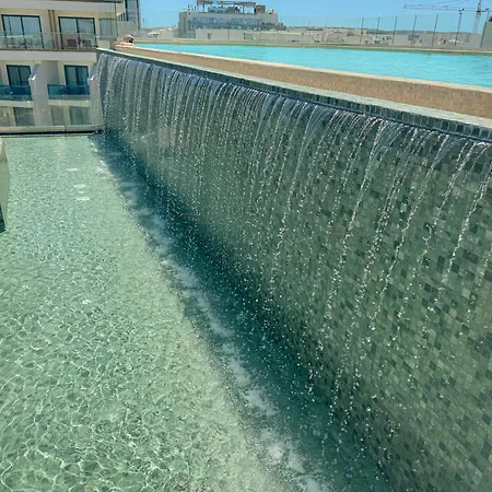 Qawra Palace & 4* St Paul's Bay